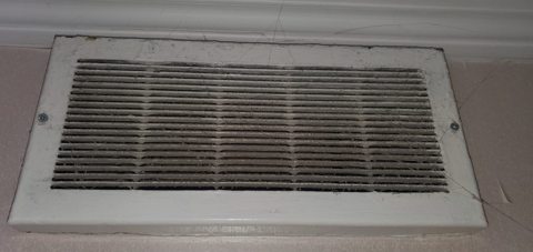 Grille de ventilation démontée